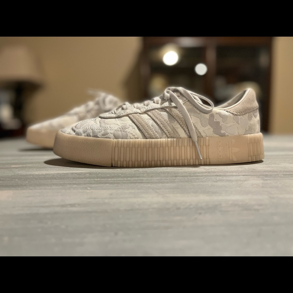 Adidas Sambarose Sneakers size 7.5